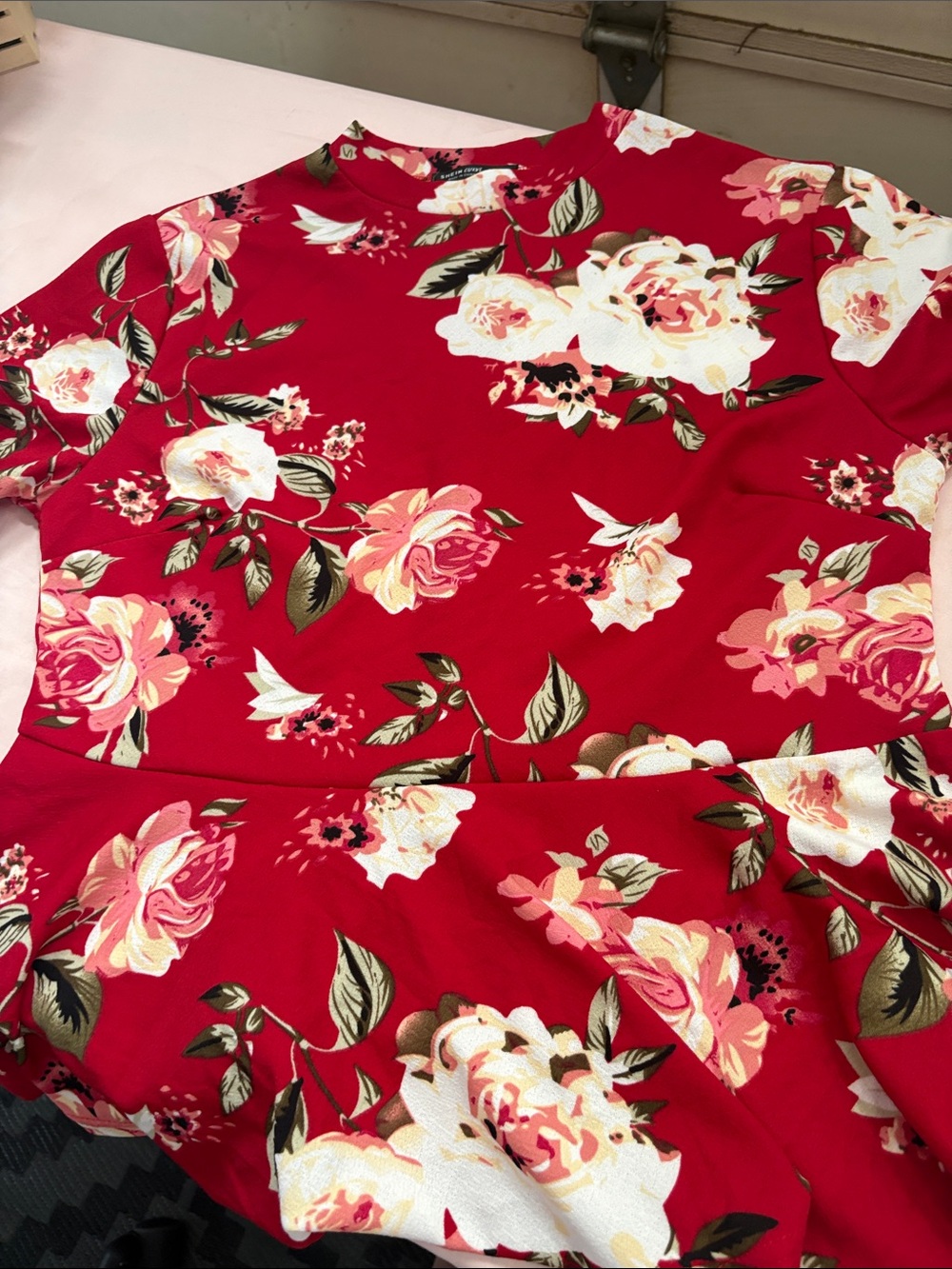 SHEIN Red Floral Short Sleeve Tunic